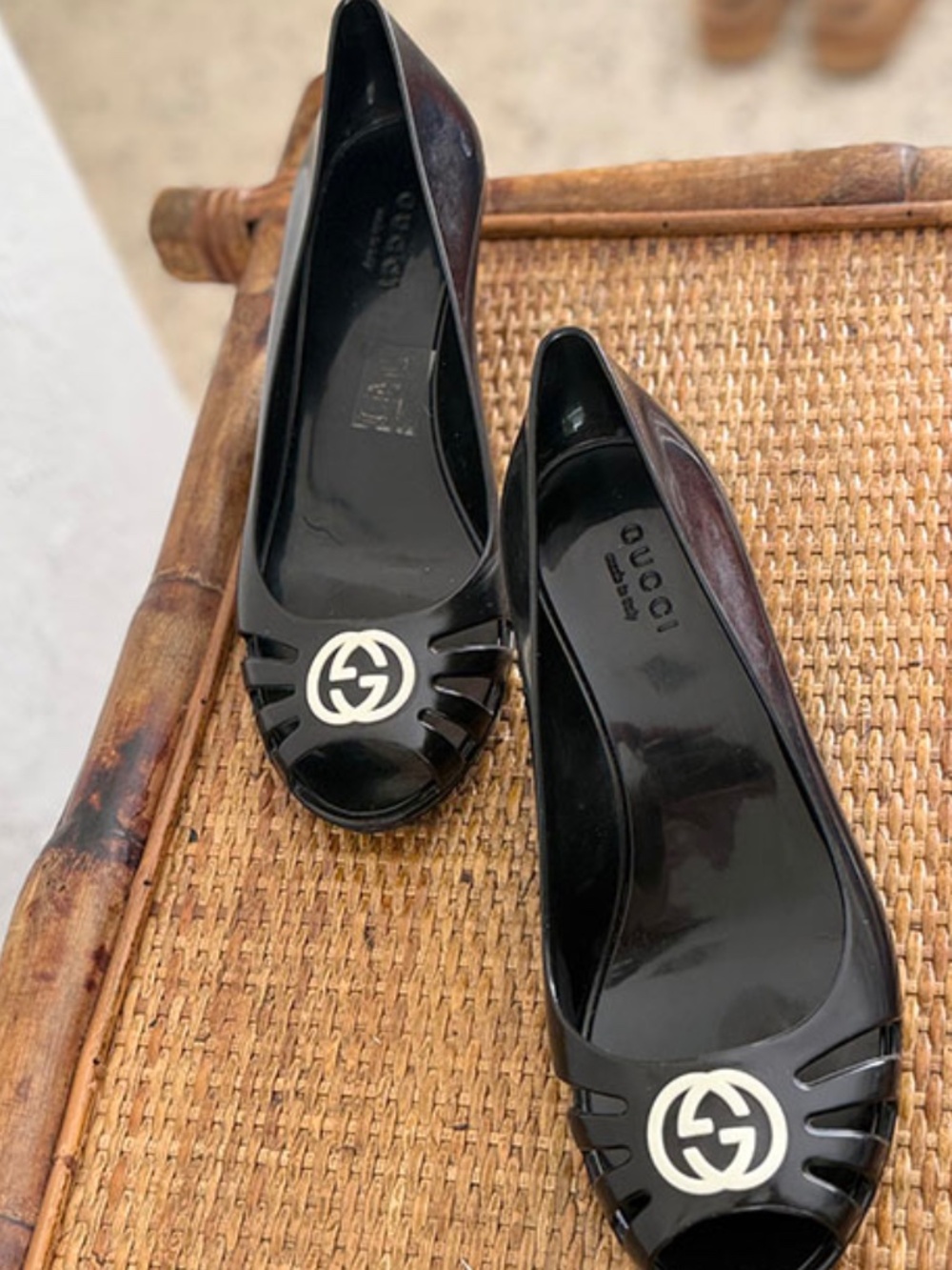GUCCI Marola Rubber/Jelly Interlocking GLogo Wedges - Black/Off-White - Size 35 - Picture 7 of 11